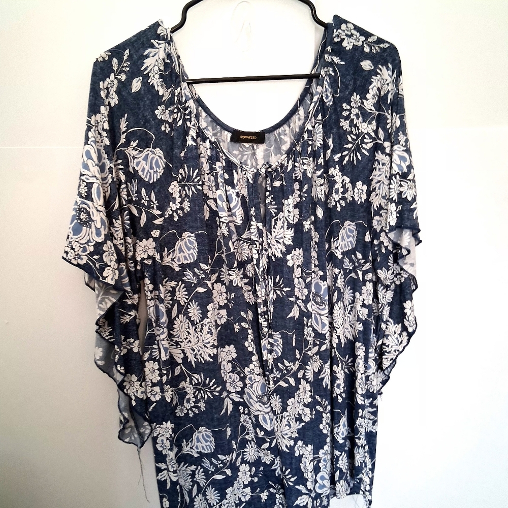 EXPRESSO Navy Floral Tee Top Size 2X